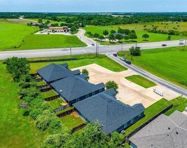 2700 James - Photo Thumbnail 25