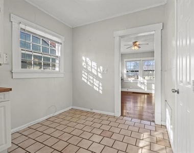 1310 W Morton Street - Photo Thumbnail 16