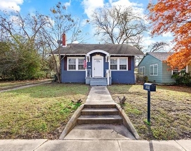 1310 W Morton Street - Photo Thumbnail 2