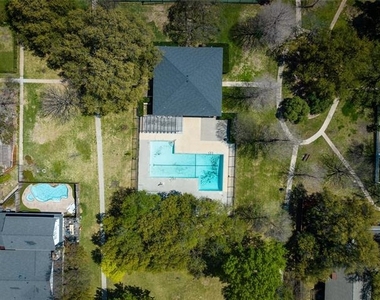 15721 Mapleview Circle - Photo Thumbnail 37