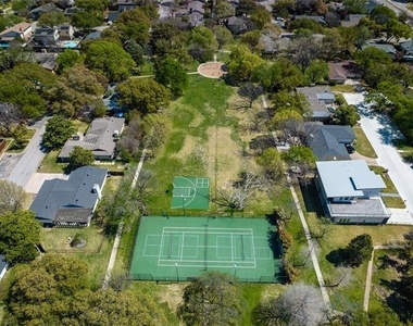 15721 Mapleview Circle - Photo Thumbnail 38