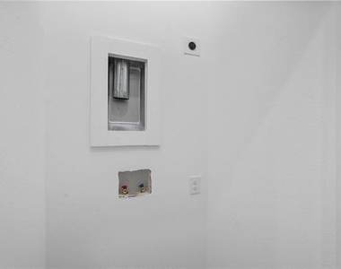 2217 Sayle Street - Photo Thumbnail 17
