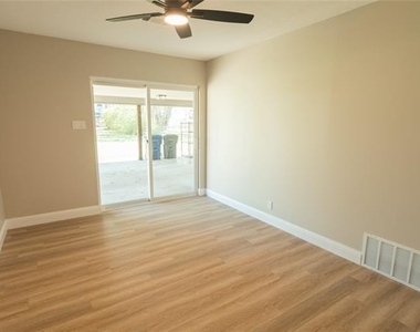 602 N Morris Street - Photo Thumbnail 14