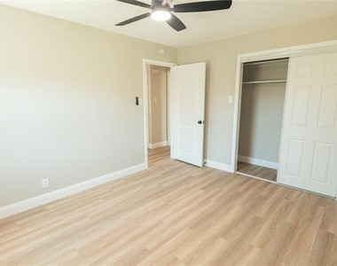 602 N Morris Street - Photo Thumbnail 16