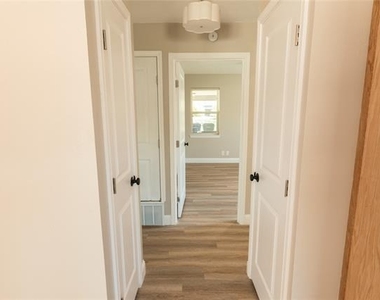 602 N Morris Street - Photo Thumbnail 11