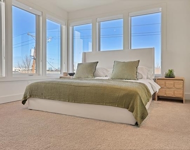 1731 N Fitzhugh Avenue - Photo Thumbnail 11