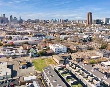 1731 N Fitzhugh Avenue - Photo Thumbnail 20
