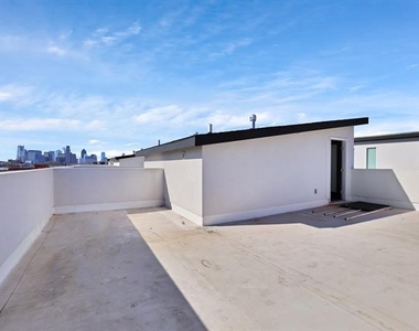 1731 N Fitzhugh Avenue - Photo Thumbnail 21