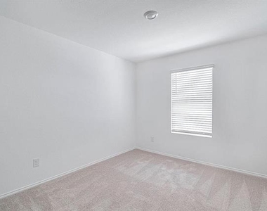 4052 Dublin Ridge Drive - Photo Thumbnail 10