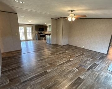 894 Fm 1395 - Photo Thumbnail 3
