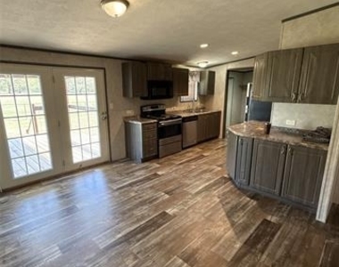 894 Fm 1395 - Photo Thumbnail 4