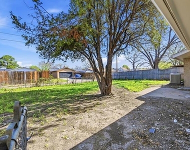 3833 Finley Road - Photo Thumbnail 15