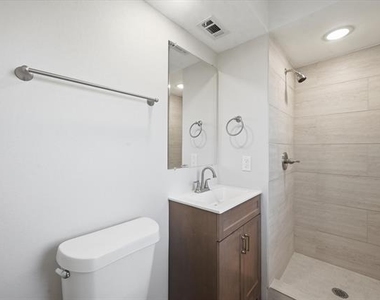 3833 Finley Road - Photo Thumbnail 13
