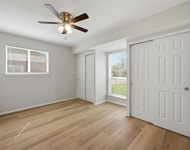3833 Finley Road - Photo Thumbnail 3