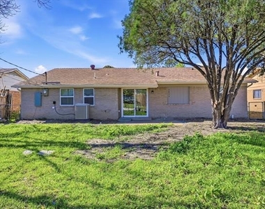 3833 Finley Road - Photo Thumbnail 16