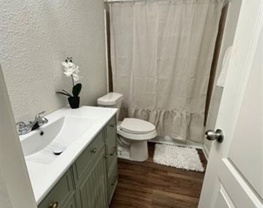 306 W Marble Street - Photo Thumbnail 1