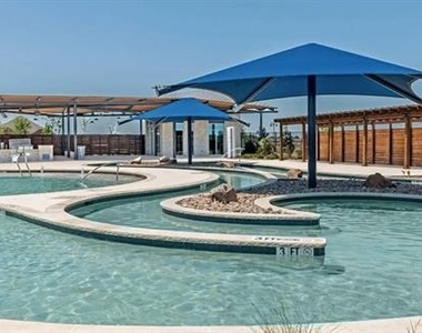 209 Boxberry Way - Photo Thumbnail 31