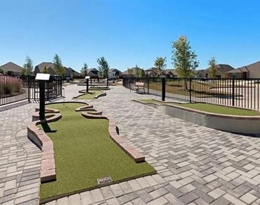 209 Boxberry Way - Photo Thumbnail 22