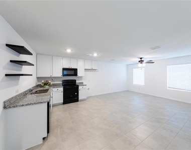 230 Sunflower Street - Photo Thumbnail 19