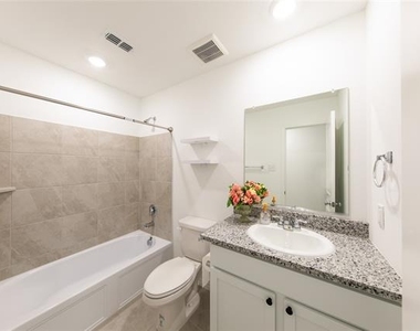 230 Sunflower Street - Photo Thumbnail 11