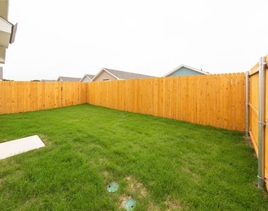230 Sunflower Street - Photo Thumbnail 22