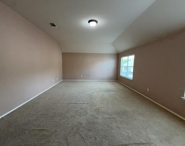 9709 Gessner Drive - Photo Thumbnail 19