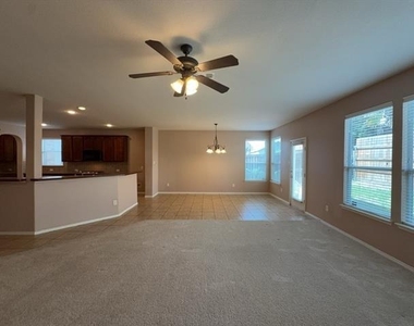9709 Gessner Drive - Photo Thumbnail 10