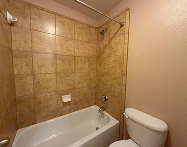 9709 Gessner Drive - Photo Thumbnail 30