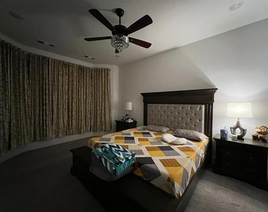 4105 Sequoia Street - Photo Thumbnail 5