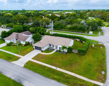 1853 Shower Tree Way - Photo Thumbnail 28