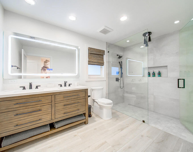 1853 Shower Tree Way - Photo Thumbnail 18