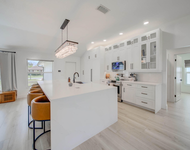 1853 Shower Tree Way - Photo Thumbnail 8
