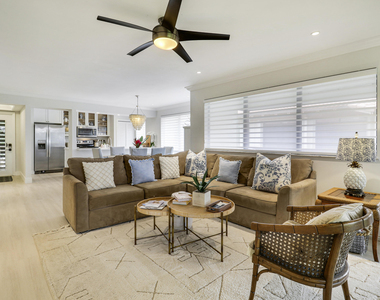 438 Brackenwood Lane S - Photo Thumbnail 17