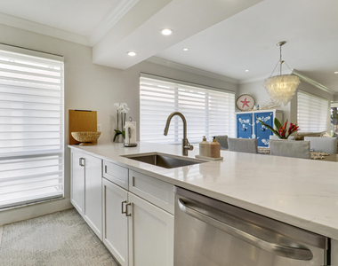 438 Brackenwood Lane S - Photo Thumbnail 6