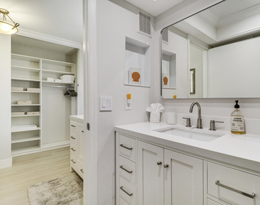 438 Brackenwood Lane S - Photo Thumbnail 28
