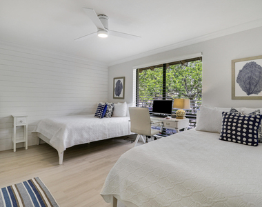 438 Brackenwood Lane S - Photo Thumbnail 32