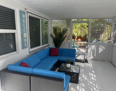 2648 Ne 15th Terrace - Photo Thumbnail 42