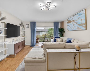 2340 Sw 22nd Avenue - Photo Thumbnail 9