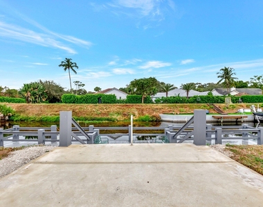 2340 Sw 22nd Avenue - Photo Thumbnail 37