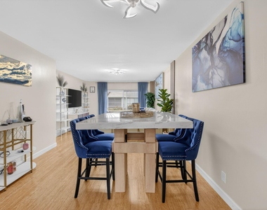 2340 Sw 22nd Avenue - Photo Thumbnail 7