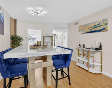 2340 Sw 22nd Avenue - Photo Thumbnail 13