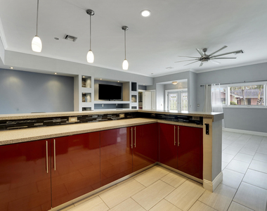 1827 Len Drive - Photo Thumbnail 7