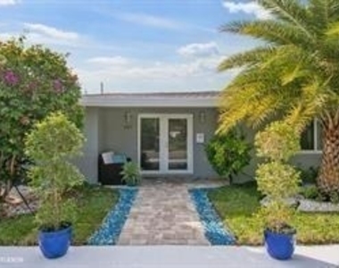1517 Ne 17th Terrace - Photo Thumbnail 34