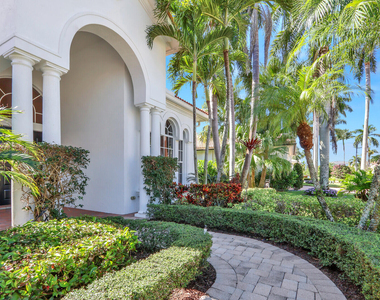 528 Les Jardin Drive - Photo Thumbnail 2