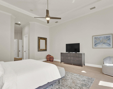 528 Les Jardin Drive - Photo Thumbnail 20