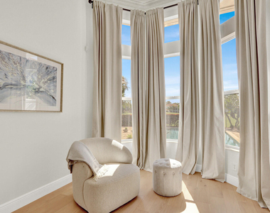 528 Les Jardin Drive - Photo Thumbnail 21