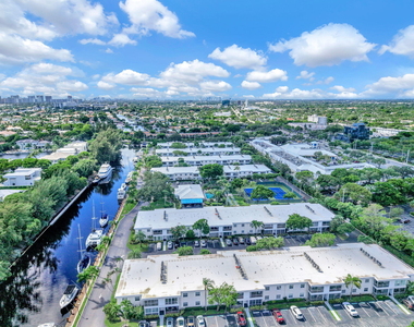 6279 Bay Club Drive - Photo Thumbnail 48