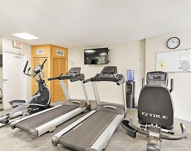 2800 N Ocean Drive - Photo Thumbnail 27