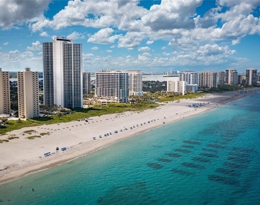 2800 N Ocean Drive - Photo Thumbnail 40