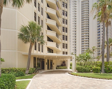 2800 N Ocean Drive - Photo Thumbnail 29